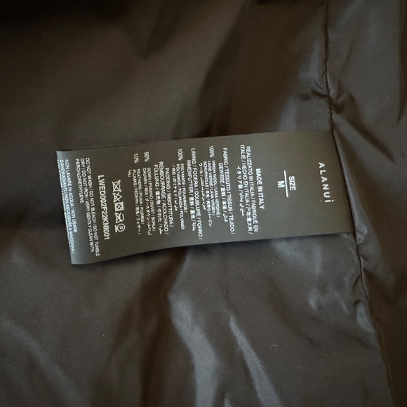 Alanui Bandana Puffer Jacket Medium new with tags - Picture 11 of 16